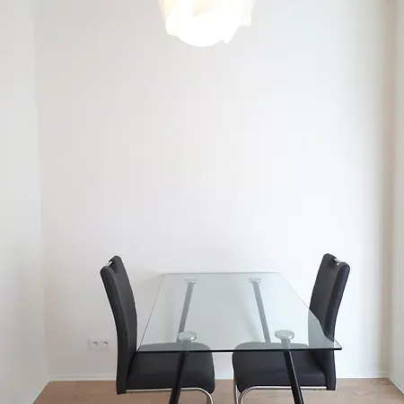 Aparthotel 4 U Living 4*